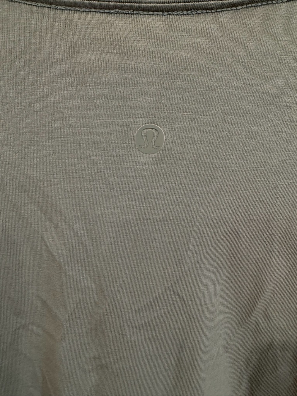 lululemon athletica Love V-neck T-shirt - Picture 3 of 3